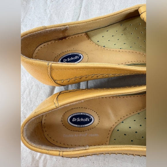 Dr. Scholl's Shoes Women's Leather Get Onboard Oxford, Yellow, Size 7 - Picture 5 of 7